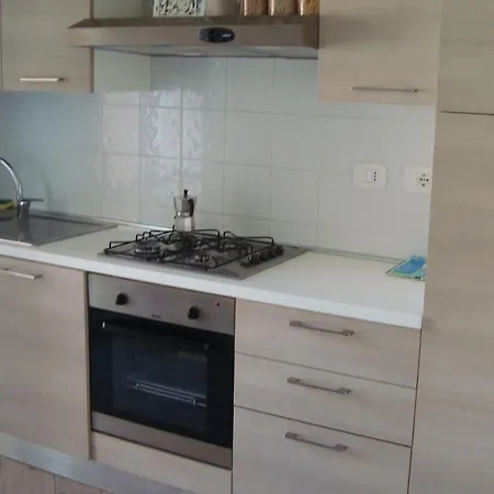 בית נופש Miramare Casa Vacanze סן טרנצו